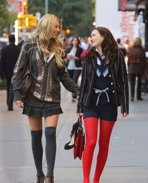 Serena et Blair, les héroïnes de Gossip Girl, ont toutes les deux adopté la cravate/Crédit: Instagram arcandbow