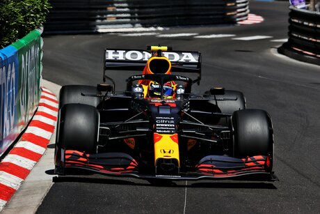 Le clash entre Red Bull et Mercedes aura-t-il finalement lieu en dehors de la piste?
