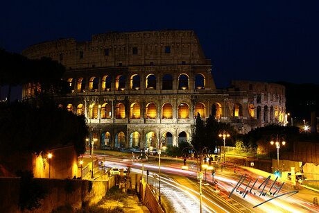 Roma, Colosseo di notte