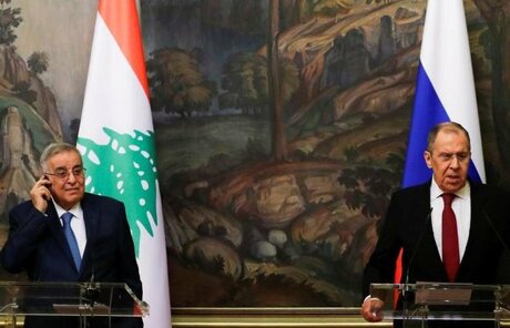   Conférence de presse de Sergueї Lavrov et son homologue libanais Abdallah Bou Habib à Moscou, 22 novembre (Reuters) 