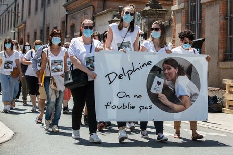 Manifestants cherchant Delphine Jubillar